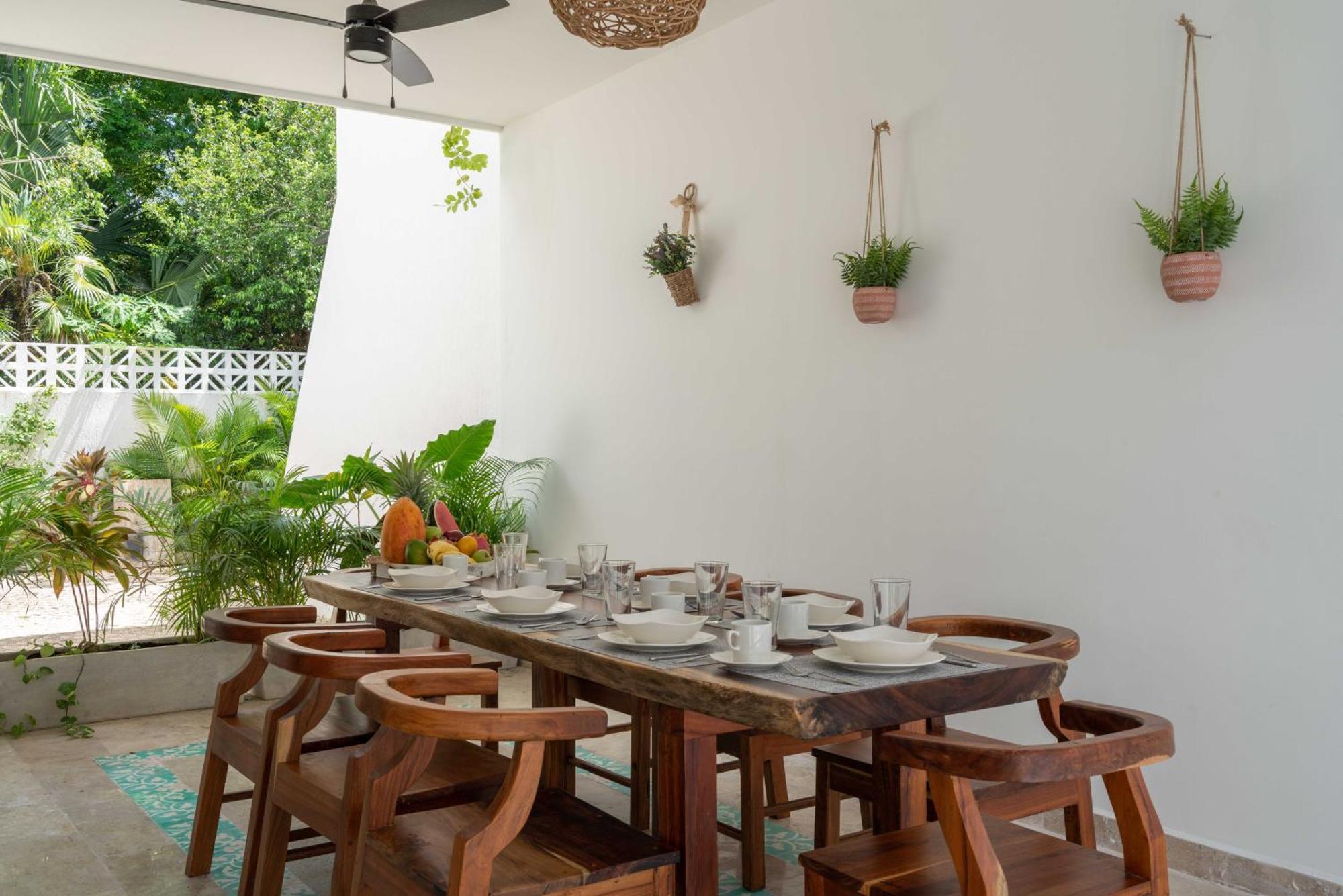 Casa Laura - - Private Townhome For 6 Guest - 3 Bedrooms - 5 Beds- Restaurant Walking Distance Apartamento