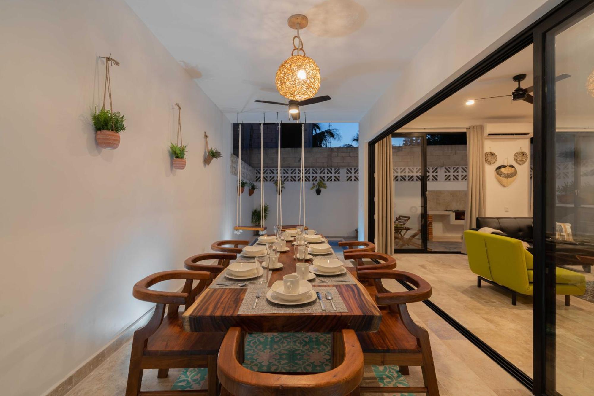 Casa Laura - - Private Townhome For 6 Guest - 3 Bedrooms - 5 Beds- Restaurant Walking Distance Apartment *